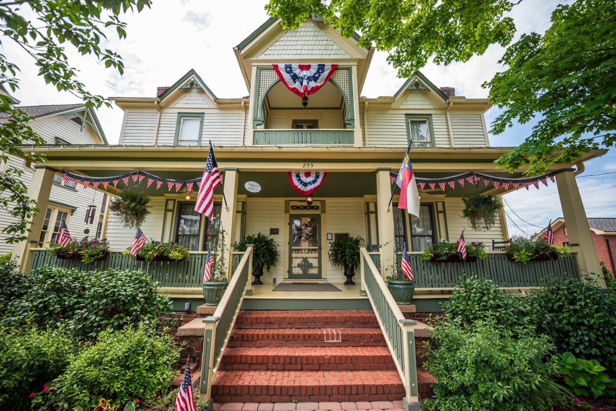 Carrier Houses Bed & Breakfast Rutherfordton Luaran gambar